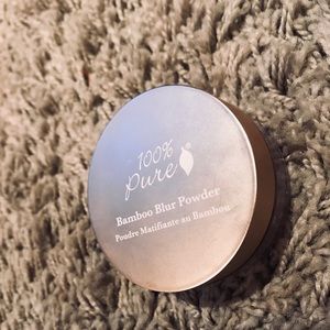100% PURE BAMBOO BLUR POWDER LIGHT MATTIFYING
